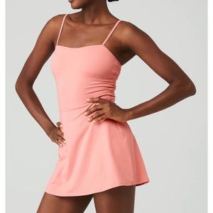 Alo Yoga Alosoft Courtside Tennis Dress Strawberry Lemonade XS